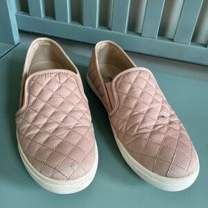 Steve Madden Quilted Blush Slip-On Sneakers